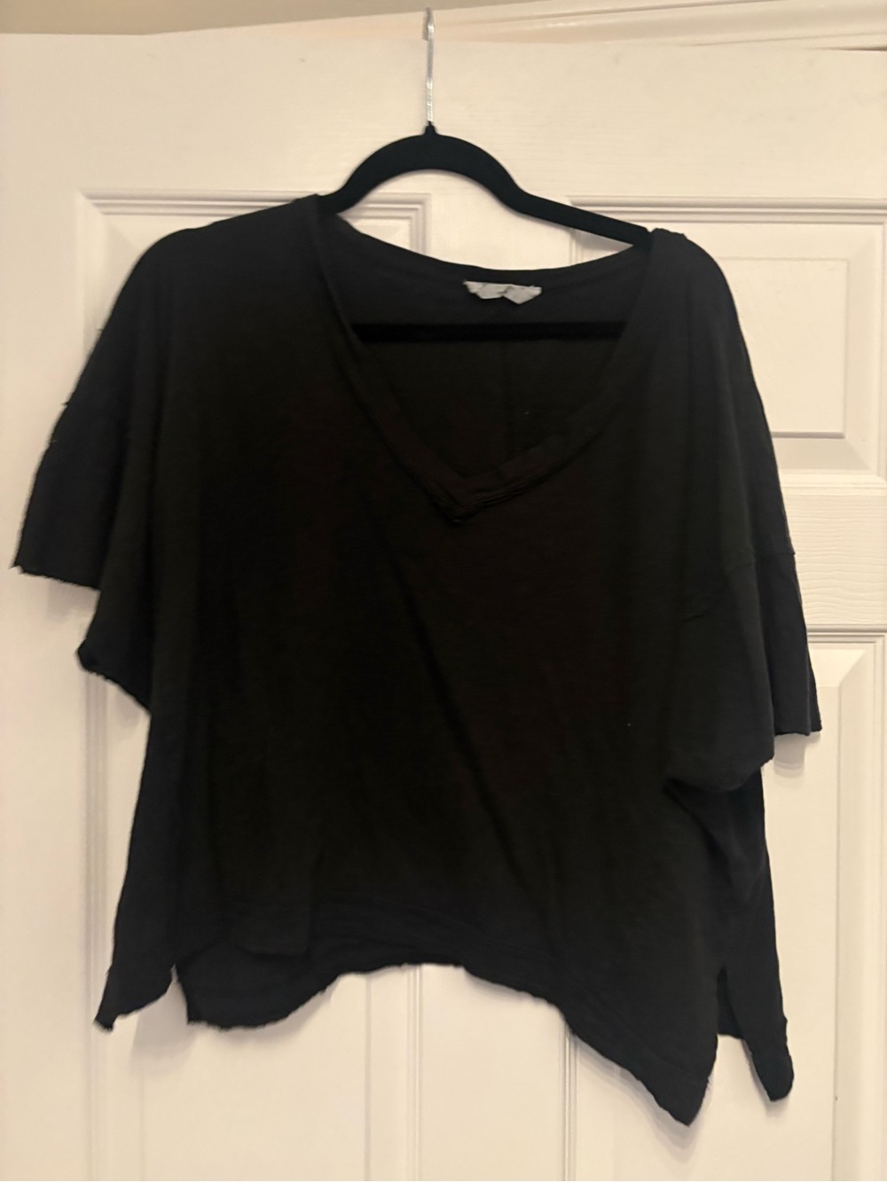 Double Zero Black Boxy V-Neck Crop Top